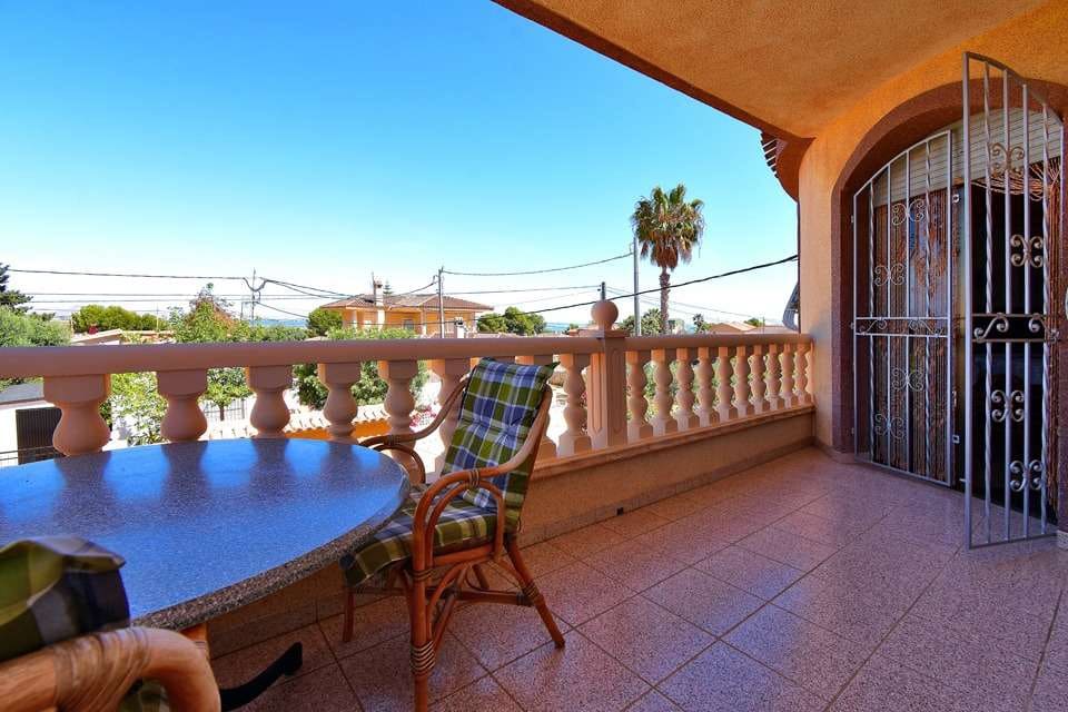 3 soveværelse Villa til salg i El Carmoli med swimmingpool garage - € 579.000 (Ref: 8583784)