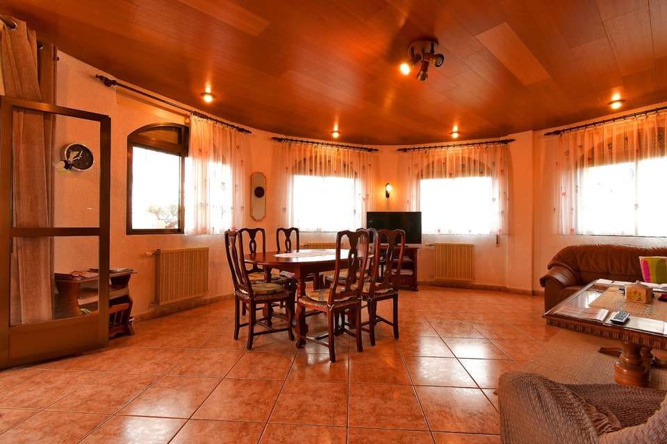 3 soveværelse Villa til salg i El Carmoli med swimmingpool garage - € 579.000 (Ref: 8583784)