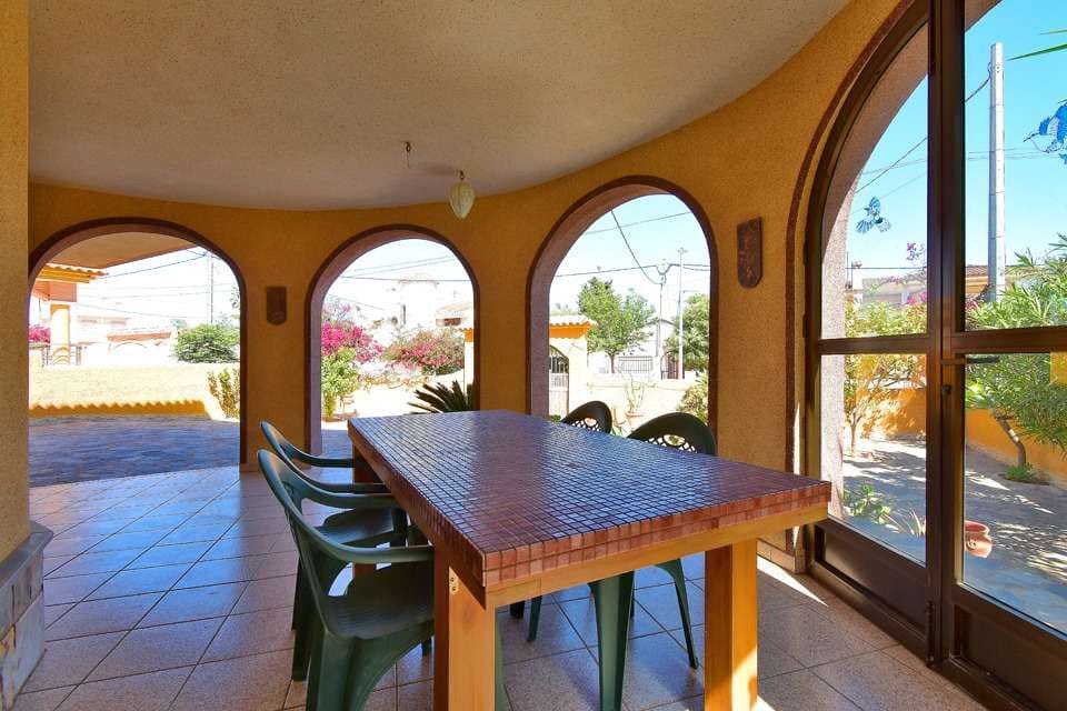 3 soveværelse Villa til salg i El Carmoli med swimmingpool garage - € 579.000 (Ref: 8583784)
