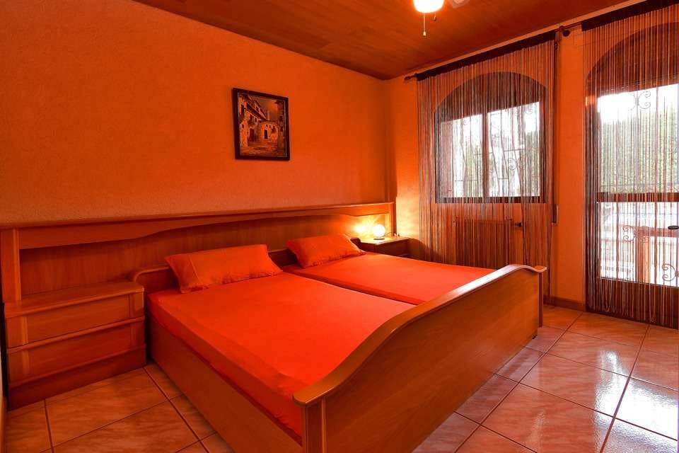 3 soveværelse Villa til salg i El Carmoli med swimmingpool garage - € 579.000 (Ref: 8583784)