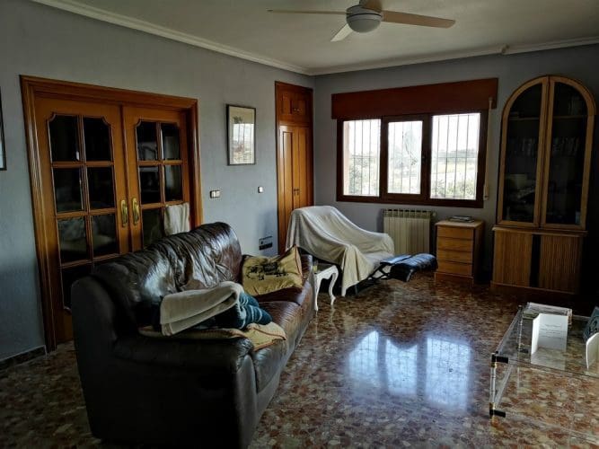 7 bedroom Villa for sale in Fuente Alamo de Murcia with pool garage - € 284,950 (Ref: 8738257)