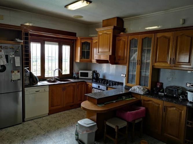 7 bedroom Villa for sale in Fuente Alamo de Murcia with pool garage - € 284,950 (Ref: 8738257)