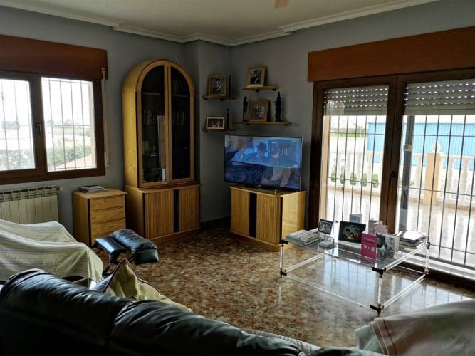 7 bedroom Villa for sale in Fuente Alamo de Murcia with pool garage - € 284,950 (Ref: 8738257)