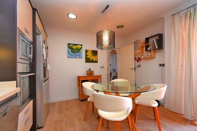 4 quarto Moradia para venda em Los Alcázares com piscina garagem - 240 000 € (Ref: 8816690)