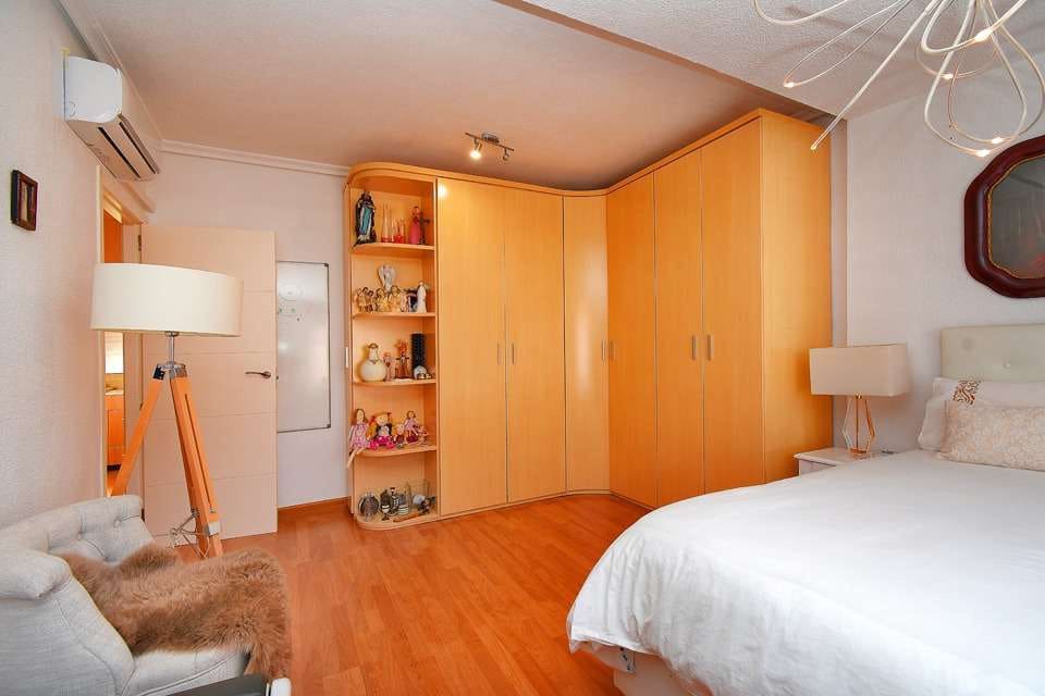 4 quarto Moradia para venda em Los Alcazares com piscina garagem - 240 000 € (Ref: 8816690)