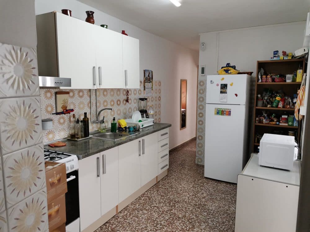 8 soveværelse Villa til salg i Playa Honda med garage - € 250.000 (Ref: 8901314)