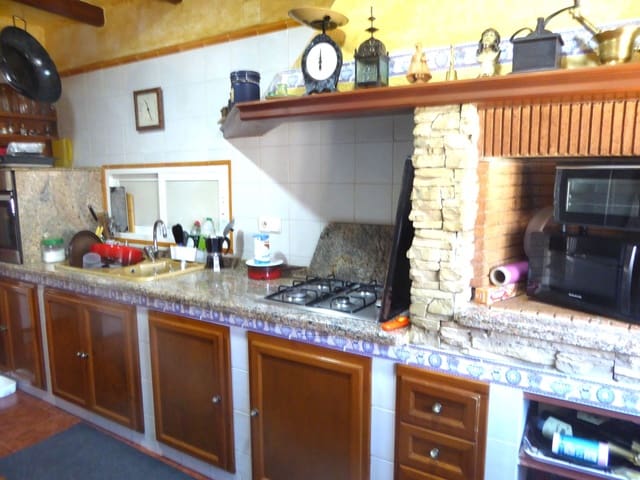 4 bedroom Villa for sale in Cartagena with garage - € 399,000 (Ref: 8901382)