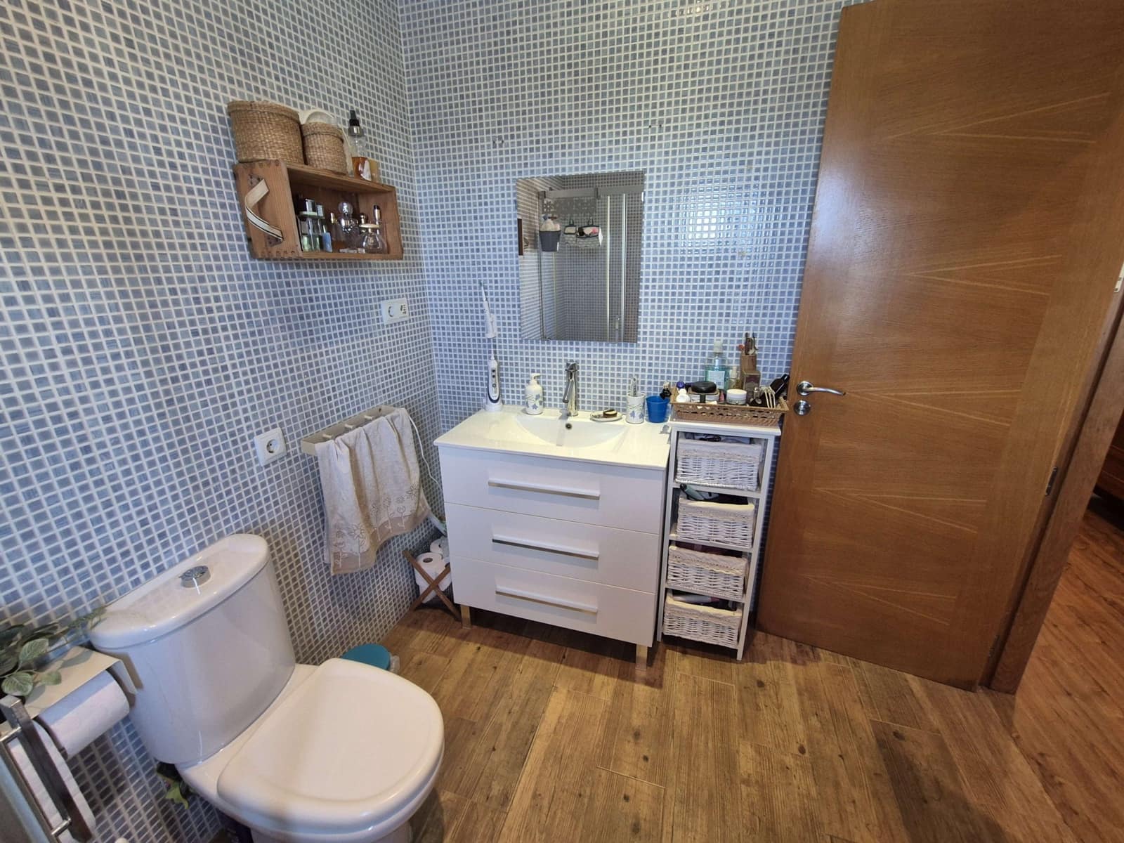 4 soveværelse Villa til salg i El Carmoli med swimmingpool garage - € 425.000 (Ref: 8939617)