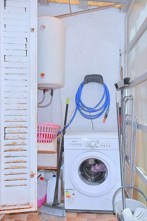 2 bedroom Villa for sale in La Manga del Mar Menor - € 160,000 (Ref: 9016809)