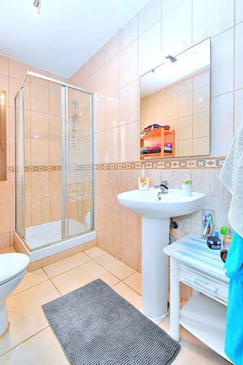 2 bedroom Villa for sale in La Manga del Mar Menor - € 160,000 (Ref: 9016809)