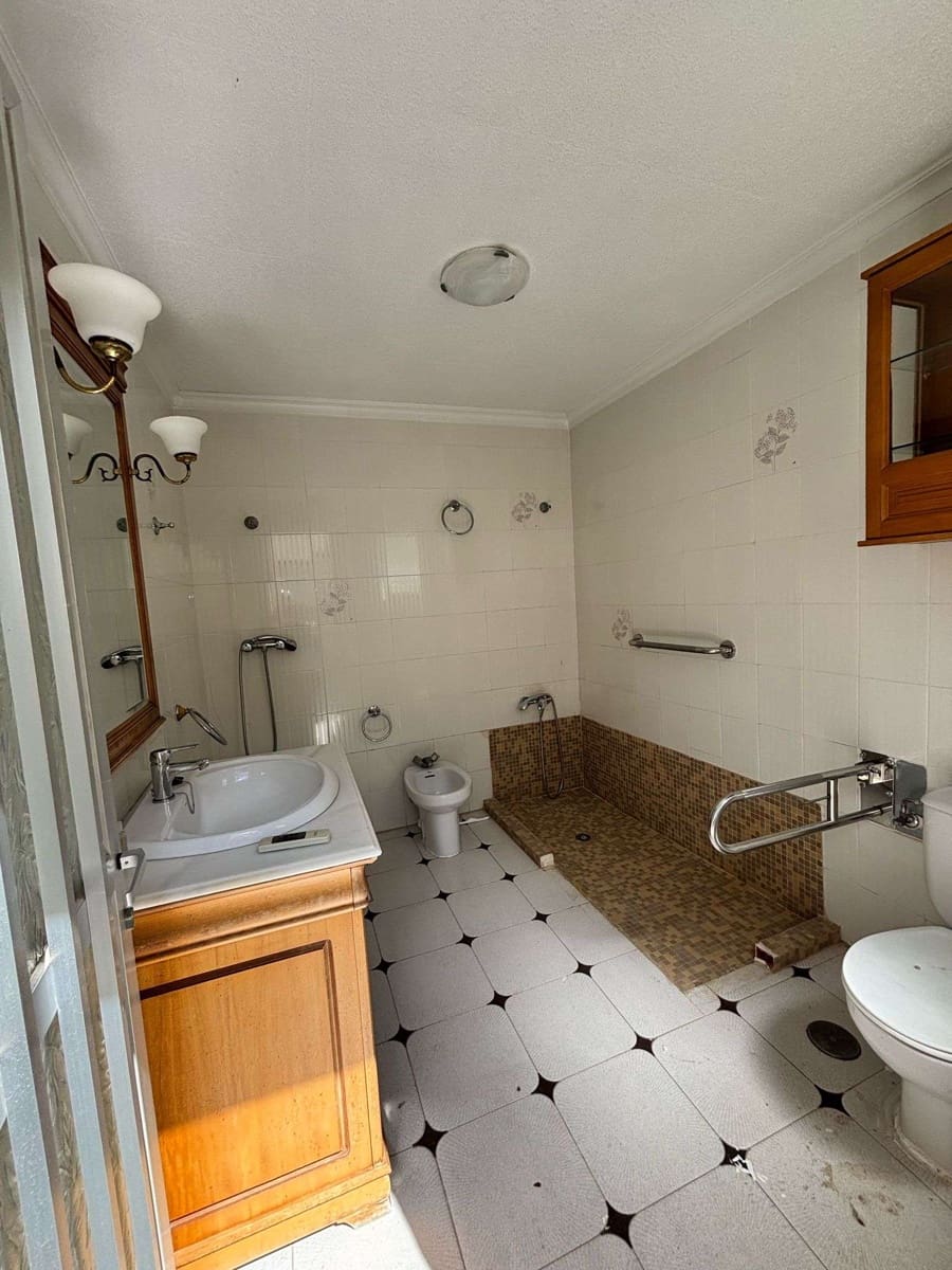 4 camera da letto Villa in vendita in Avileses - 135.000 € (Rif: 9050539)