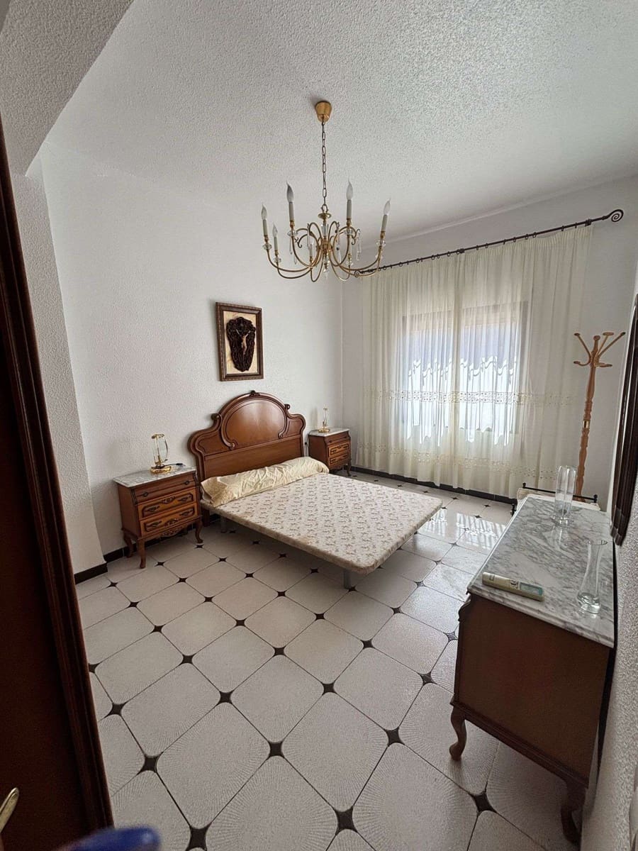 4 camera da letto Villa in vendita in Avileses - 135.000 € (Rif: 9050539)