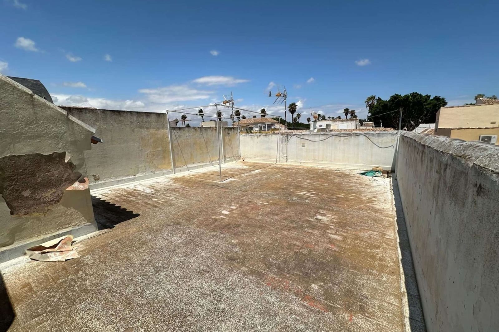 2 bedroom Villa for sale in Los Alcazares with pool - € 149,900 (Ref: 9161710)