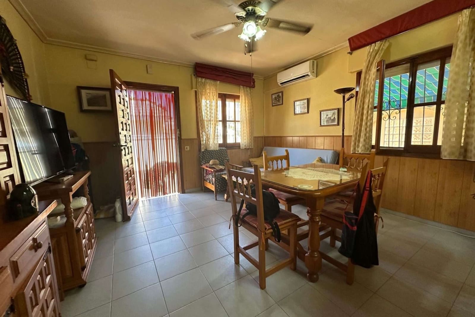 2 bedroom Villa for sale in Los Alcazares with pool - € 149,900 (Ref: 9161710)