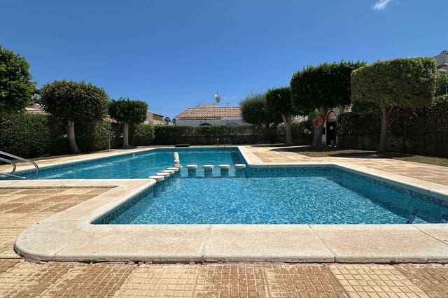 2 quarto Moradia para venda em Los Alcázares com piscina - 149 900 € (Ref: 9161710)