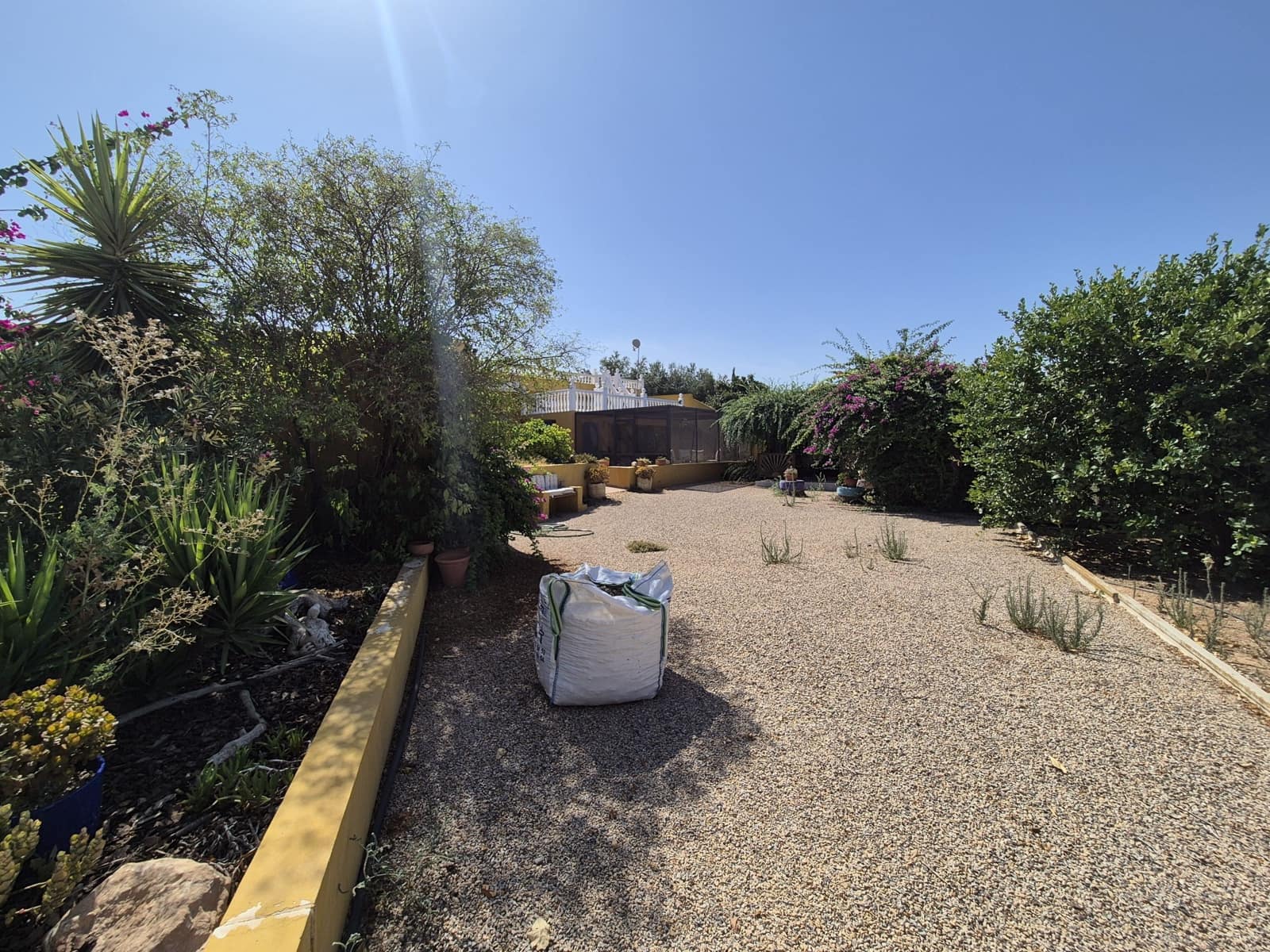 4 bedroom Villa for sale in La Pinilla with pool garage - € 250,000 (Ref: 9175074)