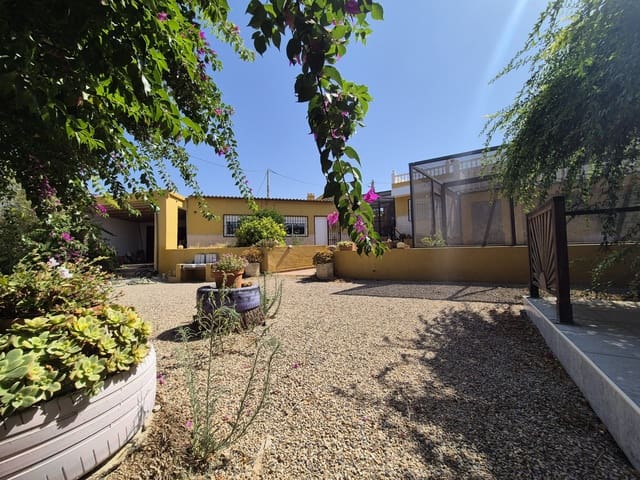 Chalet de 4 habitaciones en La Pinilla, Fuente Alamo de Murcia en venta con piscina garaje - 250.000 € (Ref: 9175074)