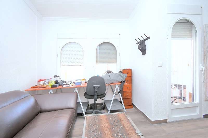 2 bedroom Villa for sale in Los Alcazares with pool garage - € 267,000 (Ref: 9175875)