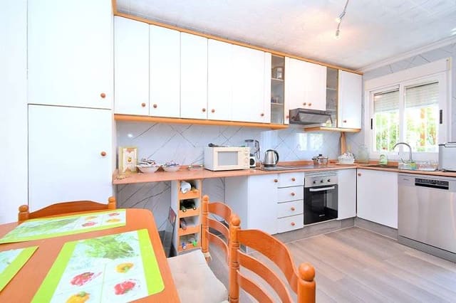 2 bedroom Villa for sale in Los Alcázares with pool garage - € 267,000 (Ref: 9175875)