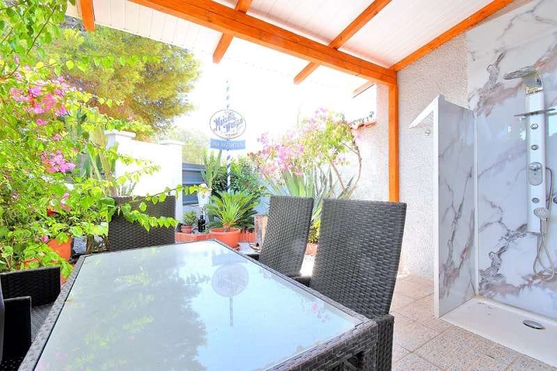 2 sypialnia Willa na sprzedaż w Estrella de Mar z basenem garażem - 267 000 € (Ref: 9175875)