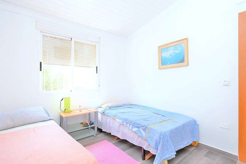2 sypialnia Willa na sprzedaż w Estrella de Mar z basenem garażem - 267 000 € (Ref: 9175875)
