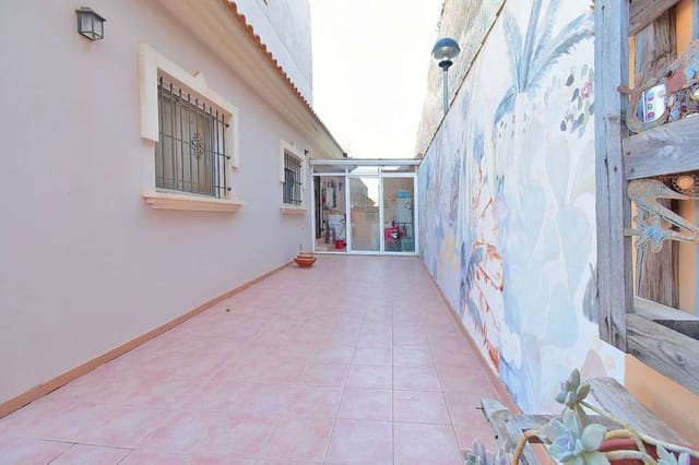 3 soveværelse Villa til salg i El Carmoli, Cartagena med swimmingpool - € 425.000 (Ref: 9189307)