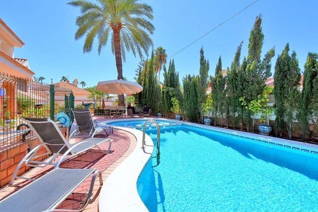 5 soveværelse Villa til salg i Murcia by med swimmingpool garage - € 799.000 (Ref: 9241196)