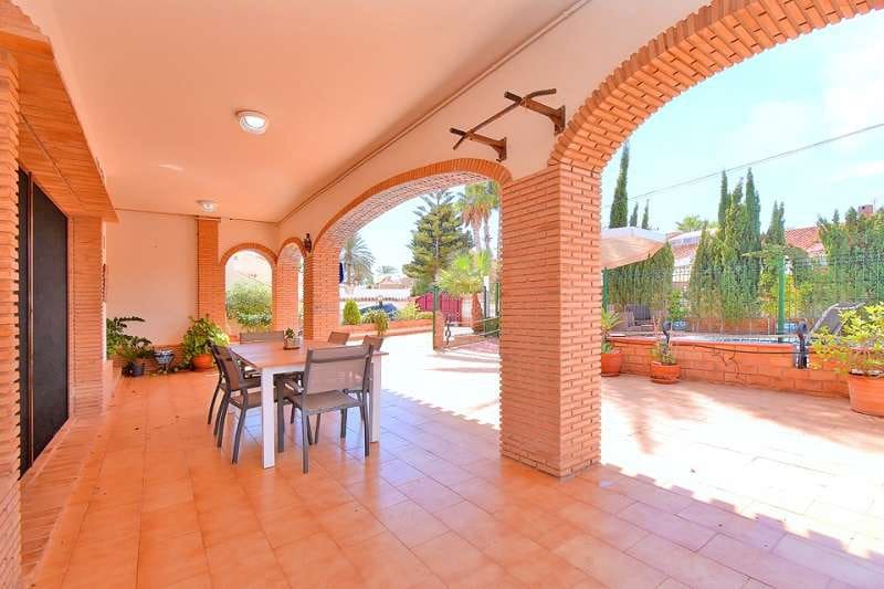 5 makuuhuone Huvila myytävänä paikassa Murcia kaupunki mukana uima-altaan 
autotalli - 799 000 € (Ref: 9241196)