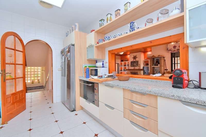 5 makuuhuone Huvila myytävänä paikassa Murcia kaupunki mukana uima-altaan 
autotalli - 799 000 € (Ref: 9241196)