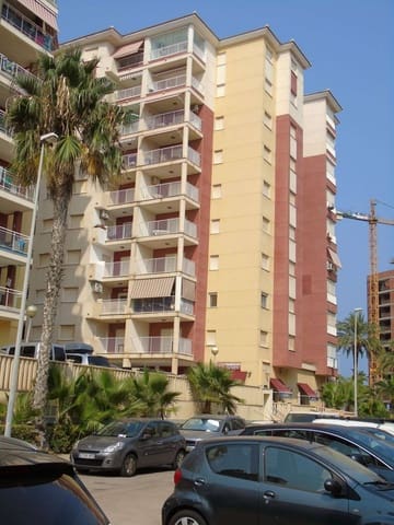 Apartamento de 2 habitaciones en La Manga del Mar Menor en venta con piscina - 135.000 € (Ref: 9275369)
