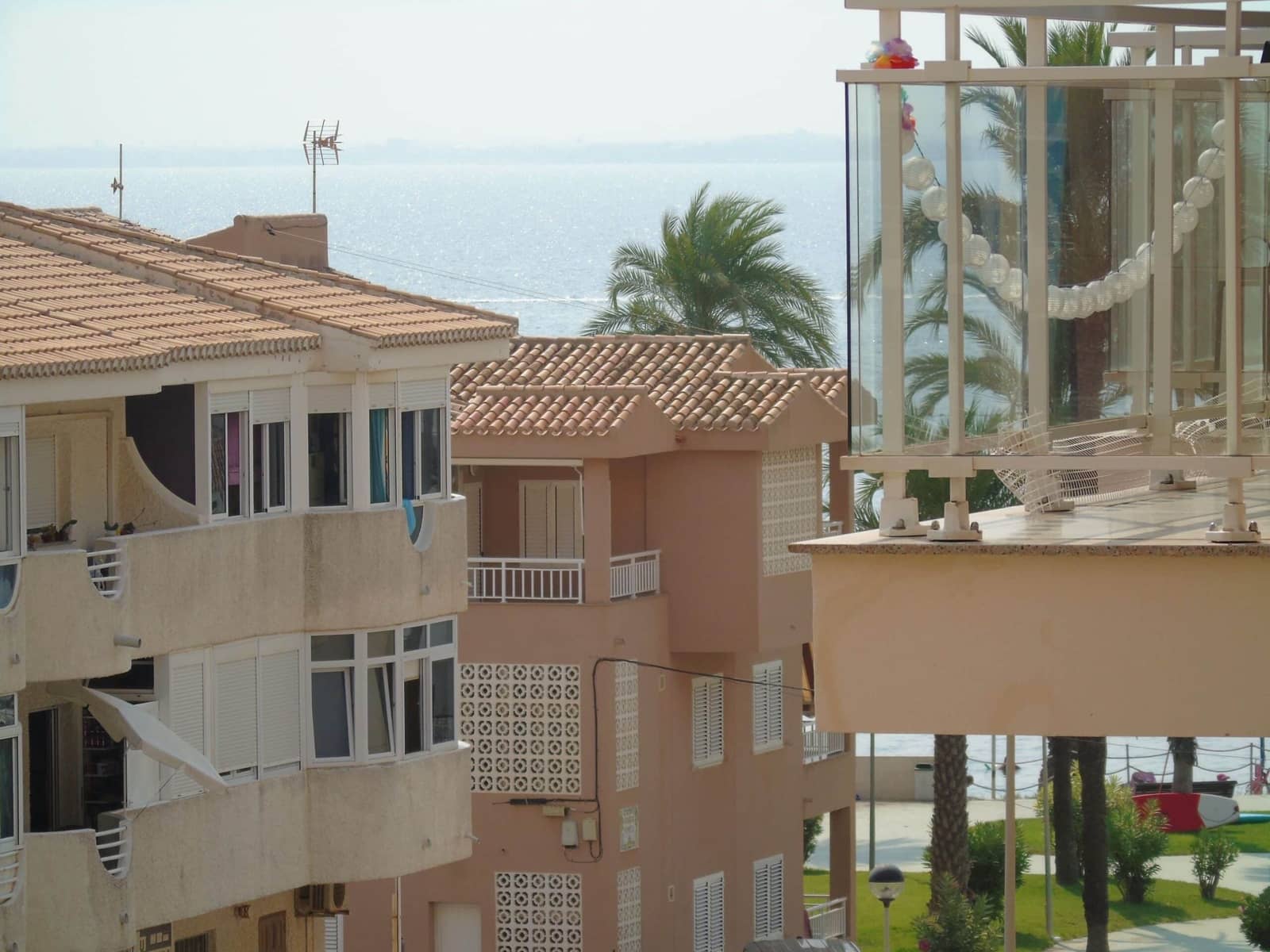 Apartamento de 2 habitaciones en La Manga del Mar Menor en venta con piscina - 135.000 € (Ref: 9275369)