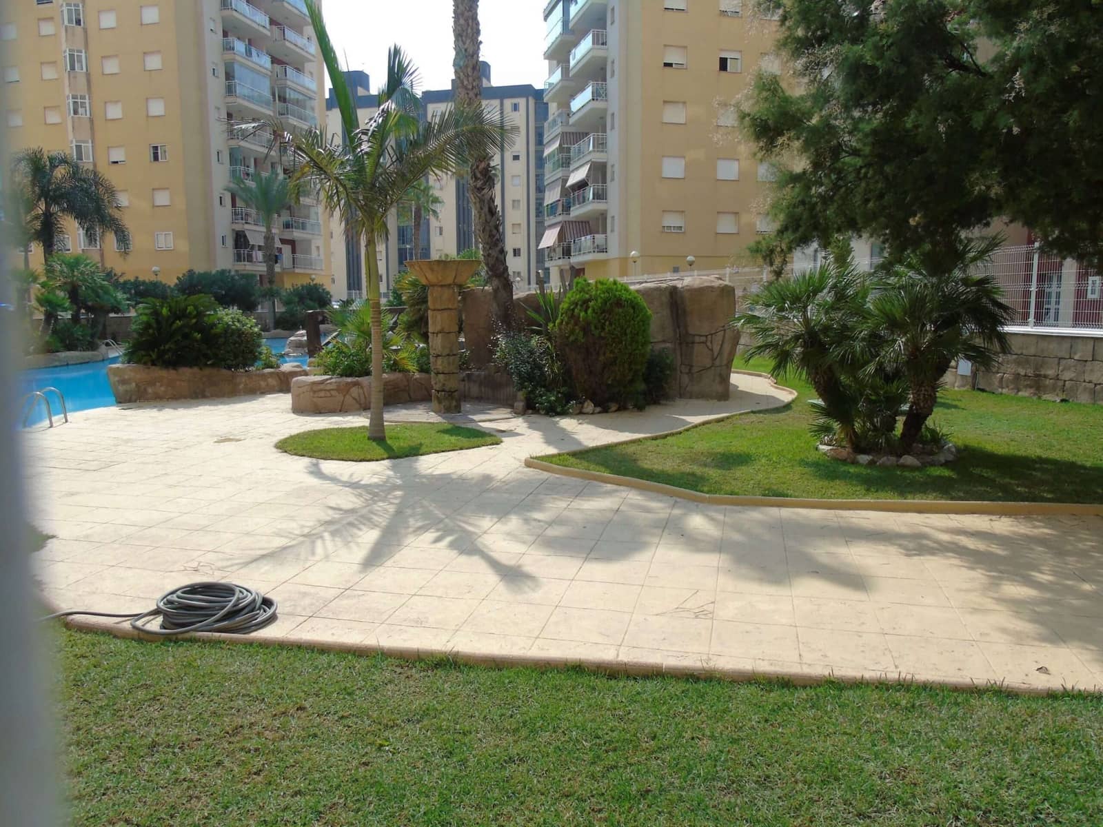 2 chambre Appartement à vendre à La Manga del Mar Menor avec piscine - 135 000 € (Ref: 9275369)