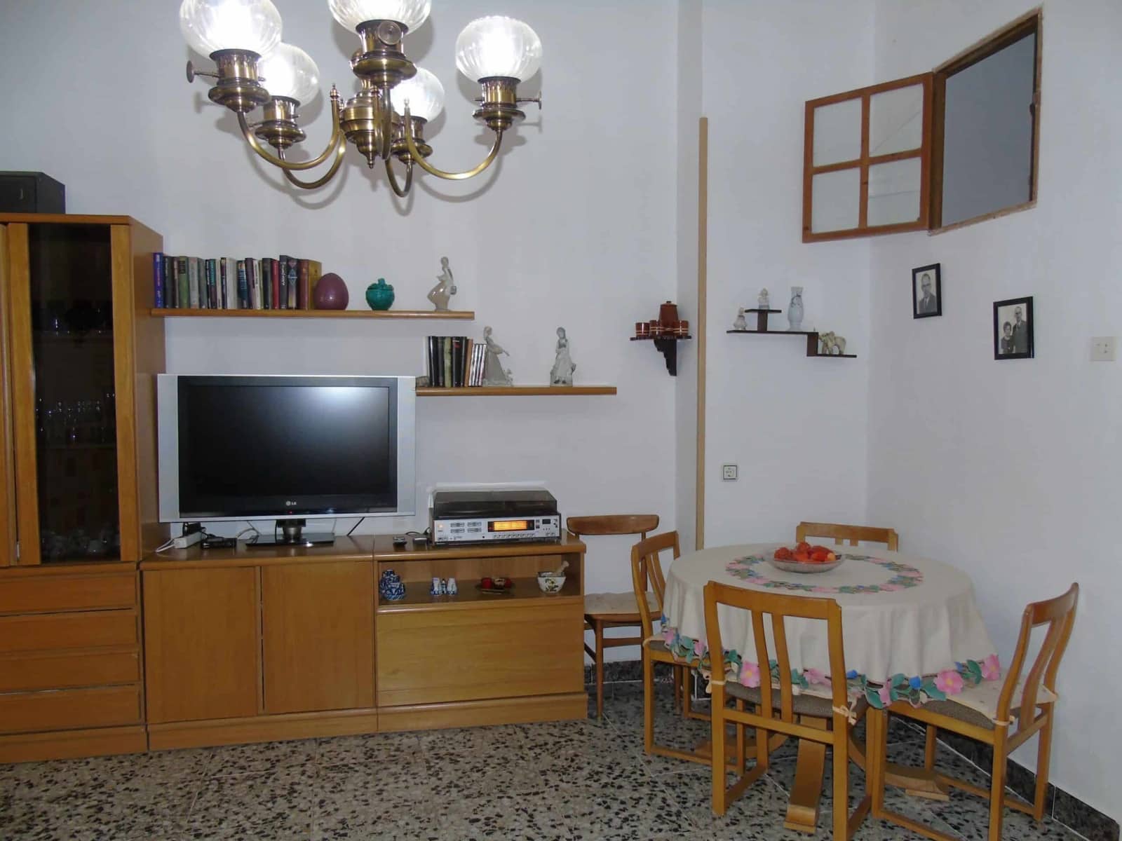 5 bedroom Villa for sale in Cartagena - € 119,000 (Ref: 9275372)