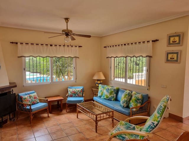 5 soveværelse Villa til salg i Los Belones, Cartagena med swimmingpool - € 695.000 (Ref: 9275375)