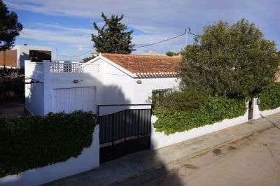 3 soveværelse Villa til salg i El Carmoli, Cartagena med swimmingpool garage - € 245.000 (Ref: 9275377)