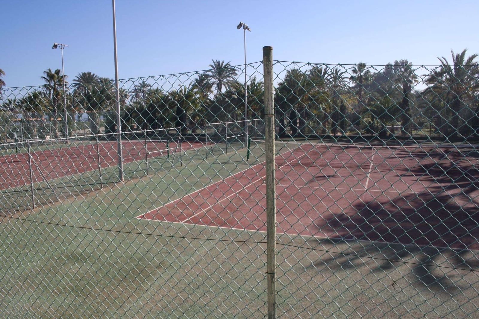 3 slaapkamer Villa te koop in Los Urrutias met zwembad garage - € 179.000 (Ref: 9279880)