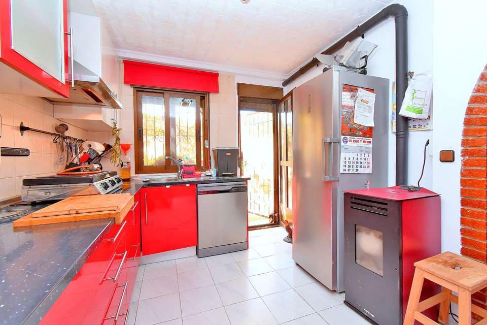 2 soveværelse Villa til salg i Estrella de Mar med swimmingpool garage - € 185.000 (Ref: 9324469)