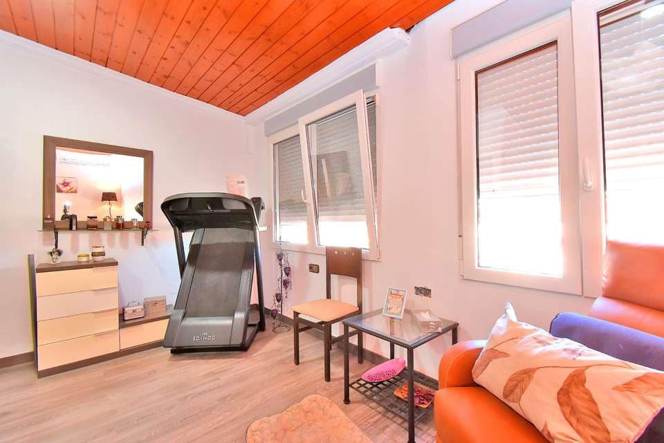 2 soveværelse Villa til salg i Estrella de Mar med swimmingpool garage - € 185.000 (Ref: 9324469)