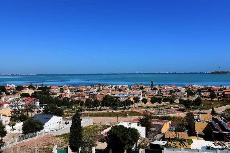 3 soverom Villa til salgs i El Carmoli med svømmebasseng - € 399 000 (Ref: 9352166)