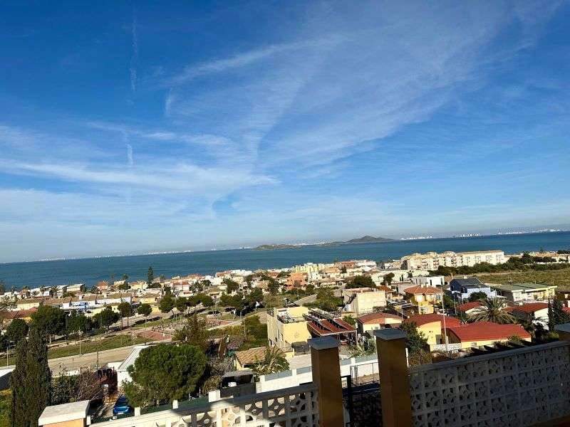 3 soverom Villa til salgs i El Carmoli med svømmebasseng - € 399 000 (Ref: 9352166)