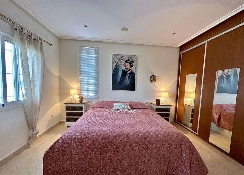 3 bedroom Villa for sale in El Carmoli with pool - € 399,000 (Ref: 9352166)