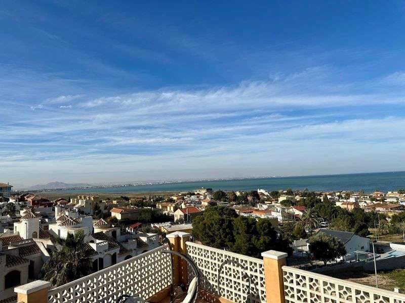 3 bedroom Villa for sale in El Carmoli with pool - € 399,000 (Ref: 9352166)
