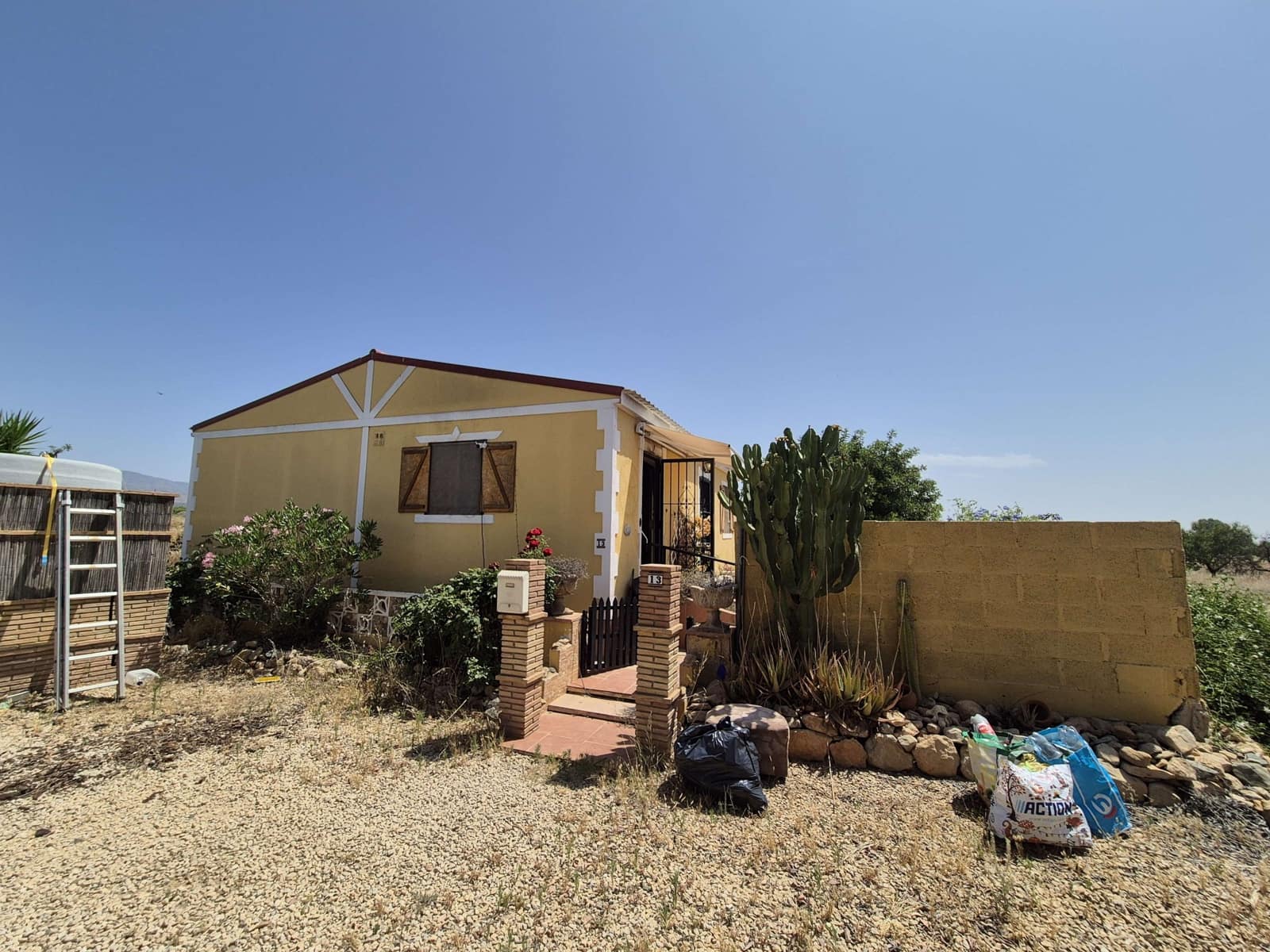 3 soverom Villa til salgs i Los Almagros med garasje - € 89 500 (Ref: 9449345)