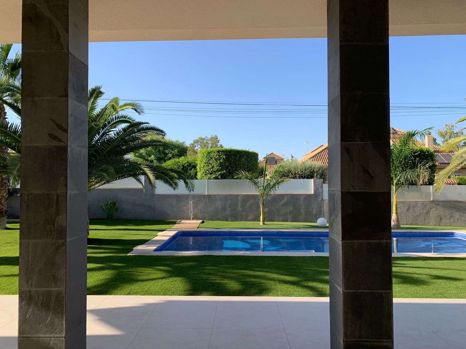 4 bedroom Villa for sale in Cartagena with pool garage - € 1,100,000 (Ref: 9466015)