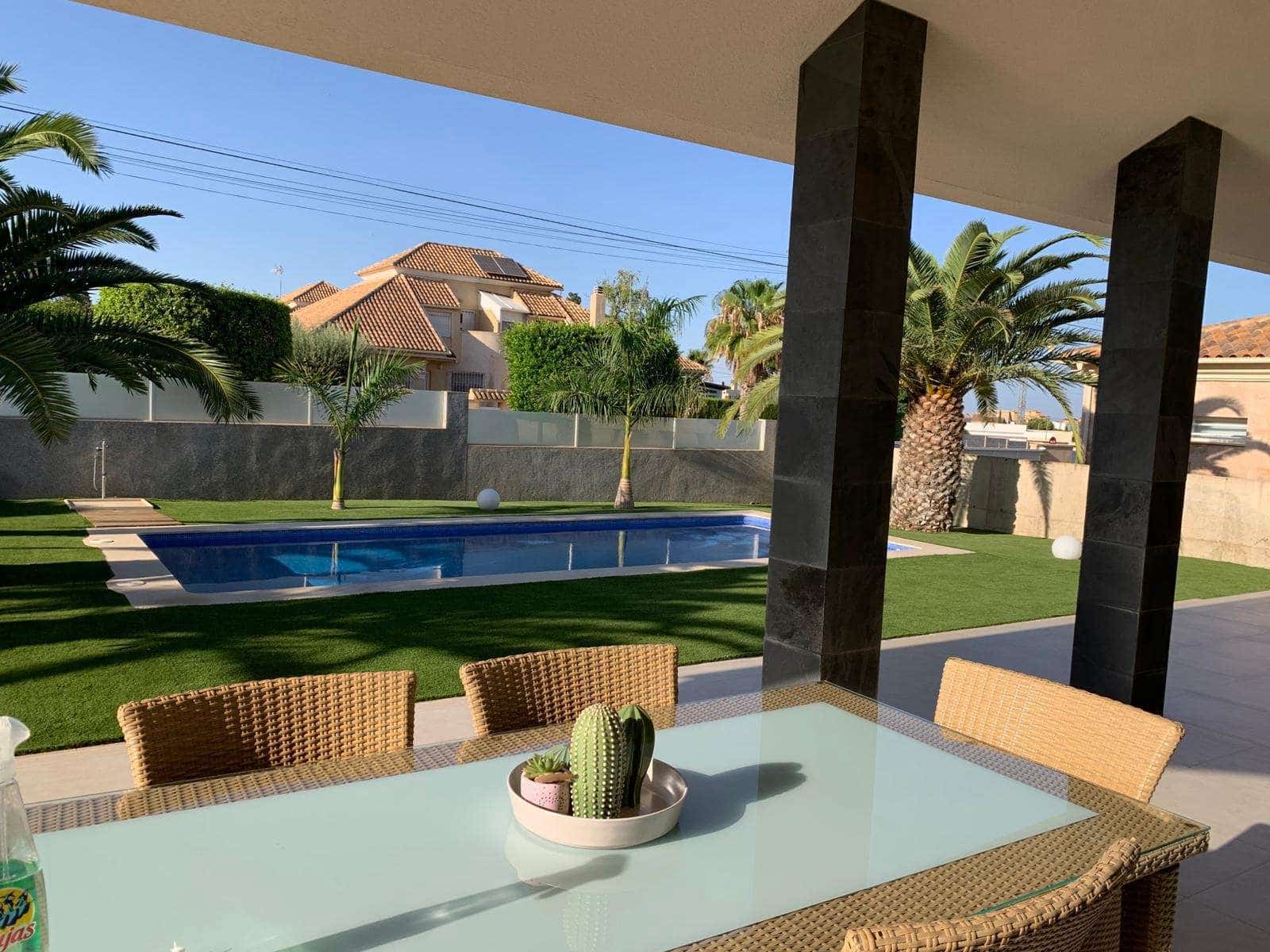 4 slaapkamer Villa te koop in Cartagena met zwembad garage - € 899.000 (Ref: 9466015)