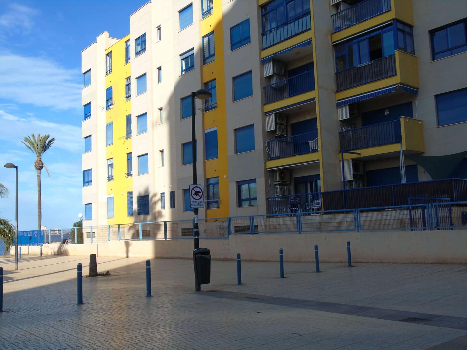 1 sovrum Lägenhet till salu i La Manga del Mar Menor med garage - 129 000 € (Ref: 9533002)