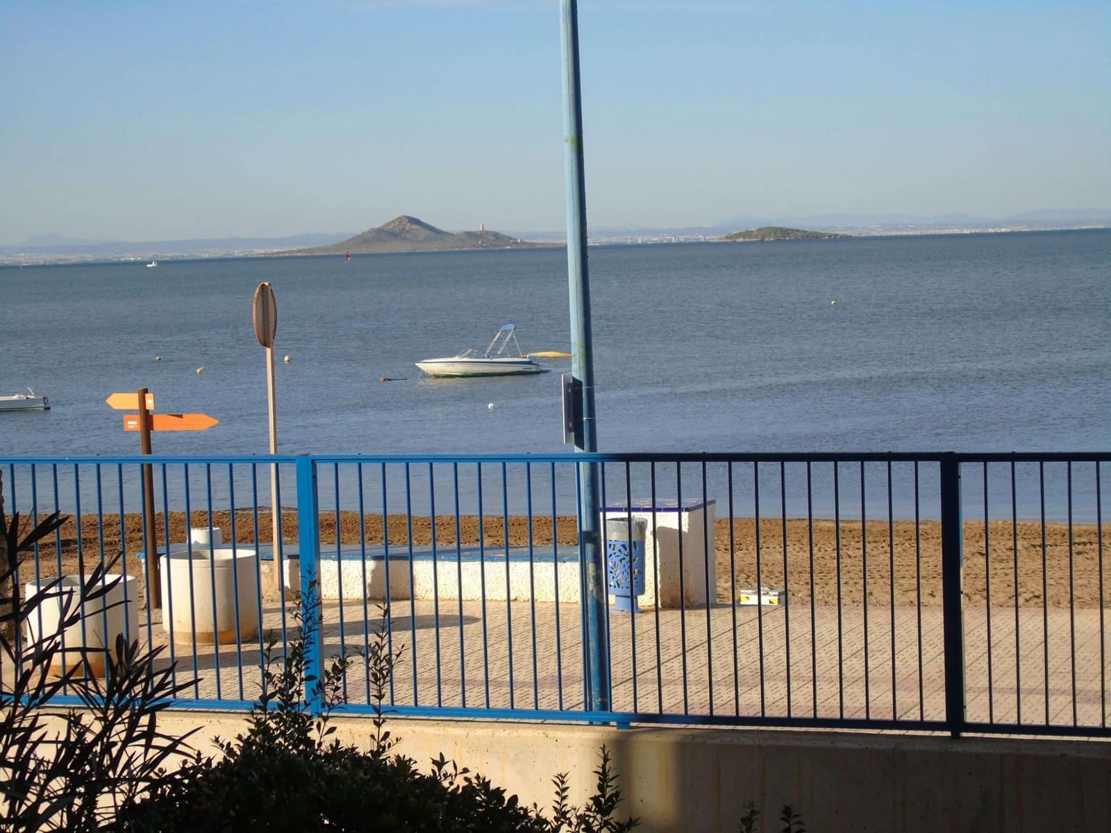 1 sovrum Lägenhet till salu i La Manga del Mar Menor med garage - 129 000 € (Ref: 9533002)