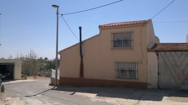 3 sypialnia Willa na sprzedaż w Kartagena z basenem garażem - 119 950 € (Ref: 9537363)