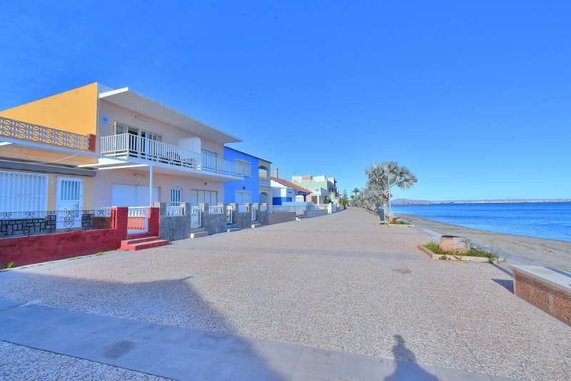 3 soveværelse Lejlighed til salg i Los Urrutias med garage - € 268.000 (Ref: 9546995)