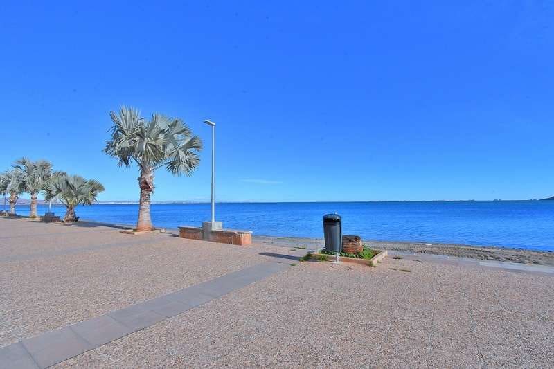 3 soveværelse Lejlighed til salg i Los Urrutias med garage - € 268.000 (Ref: 9546995)